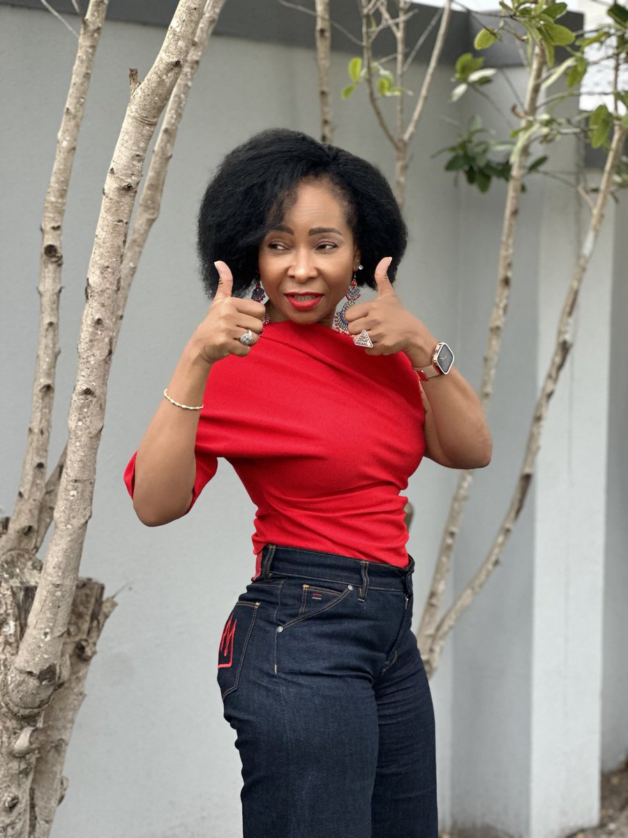 FabAcademic's tweet photo. Sonke si-grand akere?

Happy Tuesday family❤️ https://t.co/DTDuMD36JM
