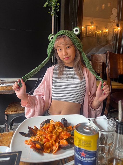 Watch Cynthia 💓's leaked NSFW photo on TwXstars