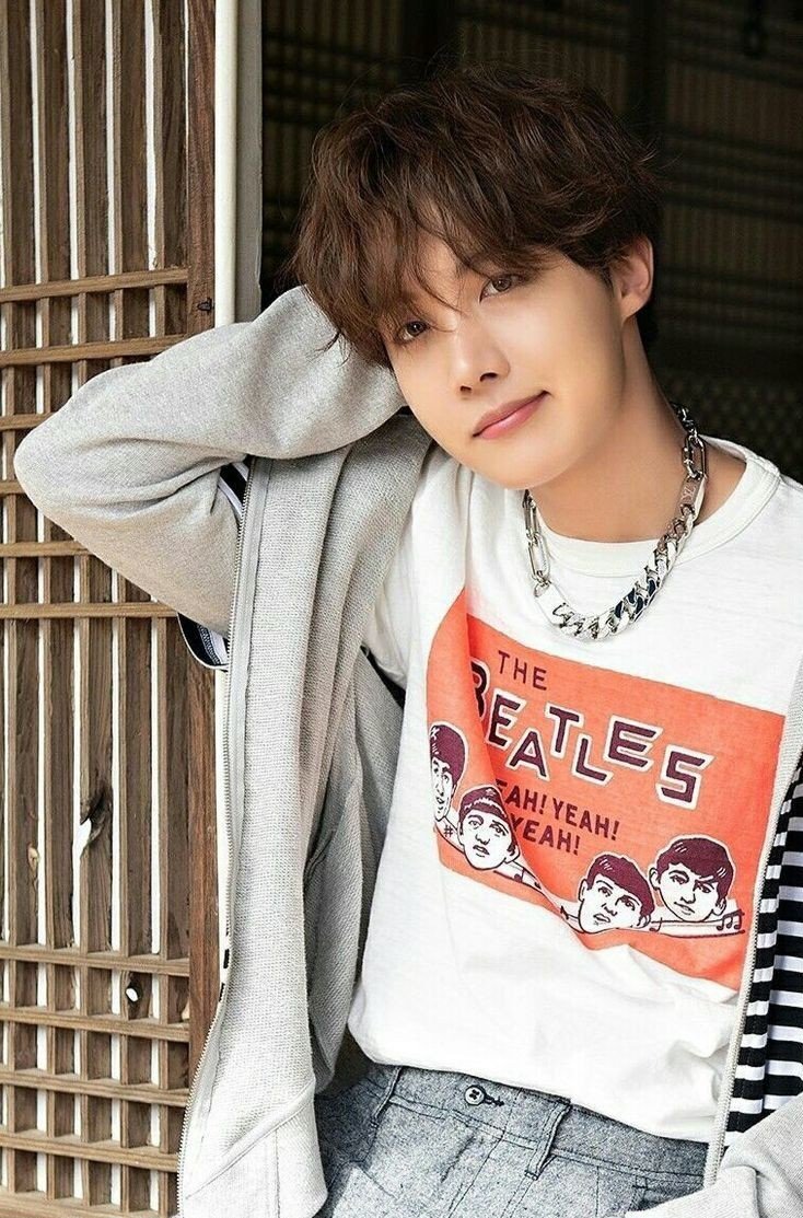 cynderella528's tweet photo. 2 days...  🥰
#UntilWeMeetAgainOurHOPE
#JHOPE #HOBI #jhope_countdown   #HOBI_HOMECOMING #2DaysToMeetOurHOPE https://t.co/b1Dsozi9Tn