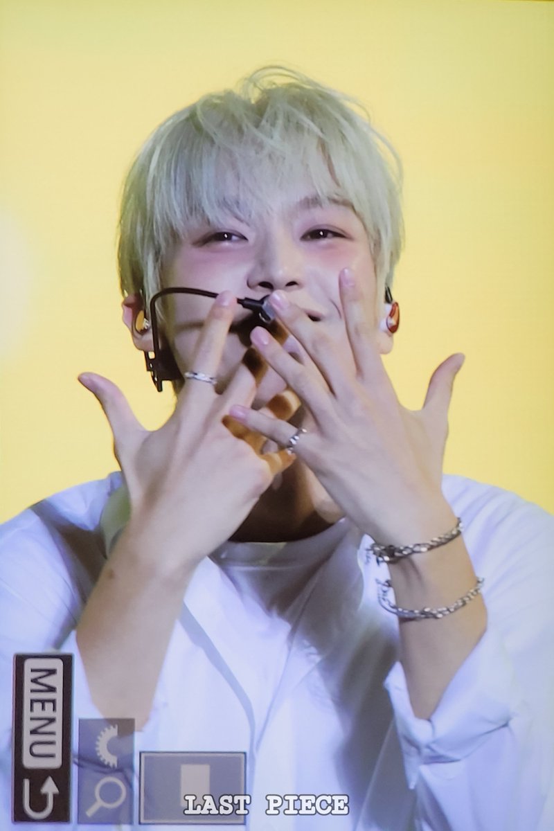 241015 와WOW! 페스티벌
8세대(?) 아이돌 김인성입니다💕

#인성 #김인성 #INSEONG
#SF9 <a href="/SF9official/">SF9official</a>