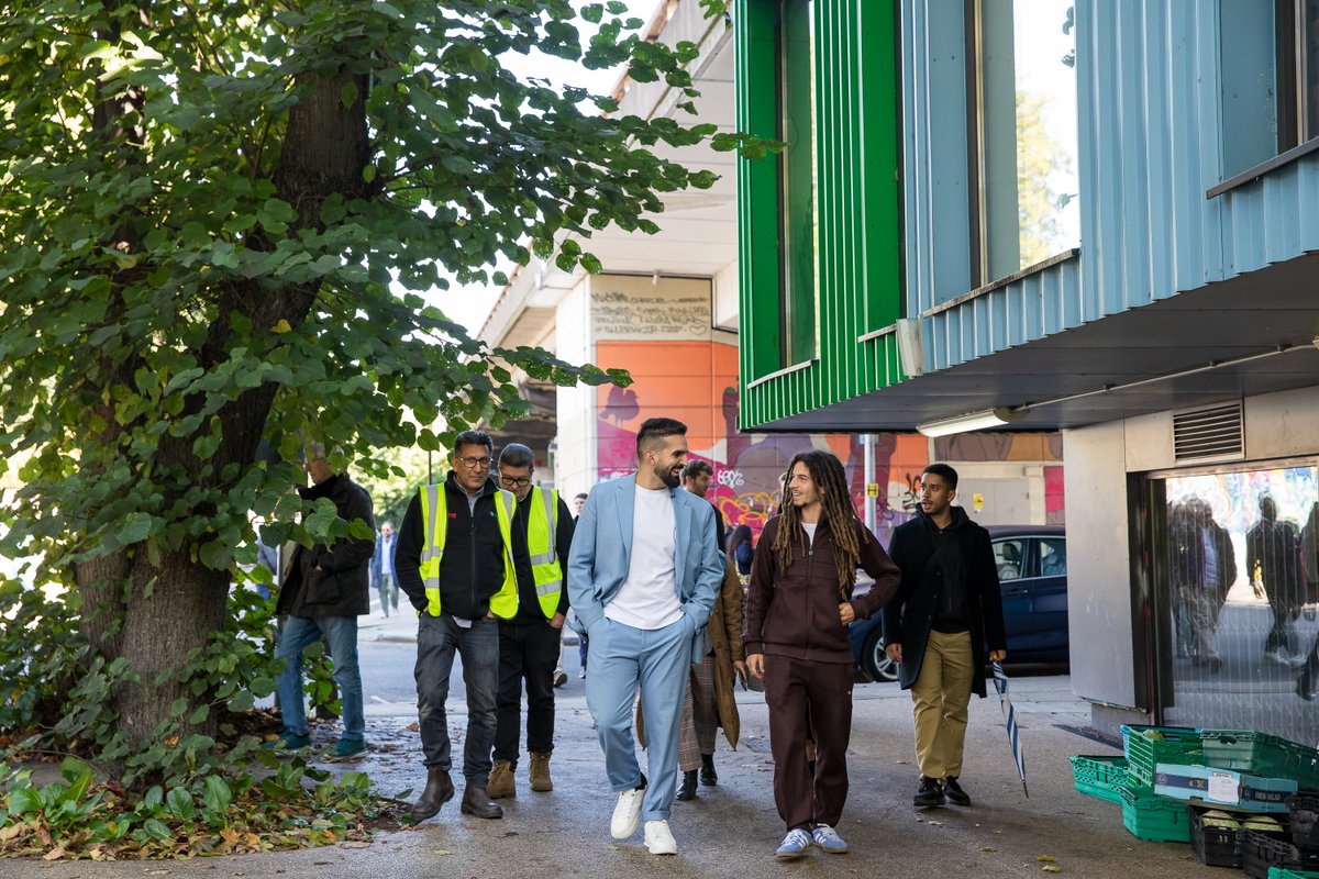 LDNMayor Environment (@ldn_environment) on Twitter photo 🖇️The benefits of nature should be for ALL Londoners. Deputy Mayor @MeteCoban92 attended the launch of Maxilla Gardens, a green haven for local residents under the busy Westway – funded by <a href="/MayorofLondon/">Mayor of London, Sadiq Khan</a>
Find out more👉prolandscapermagazine.com/grow-to-know-d… 🖇️The benefits of nature should be for ALL Londoners. Deputy Mayor @MeteCoban92 attended the launch of Maxilla Gardens, a green haven for local residents under the busy Westway – funded by <a href="/MayorofLondon/">Mayor of London, Sadiq Khan</a>
Find out more👉prolandscapermagazine.com/grow-to-know-d…