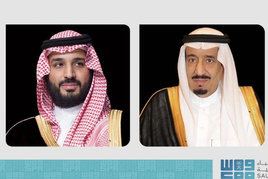 #الديوان_الملكي : بناء على توجيه #خادم_الحرمين_الشريفين، غادر سمو #ولي_العهد، متوجهاً - بحفظ الله ورعايته - إلى جمهورية مصر العربية الشقيقة، حيث سيلتقي بفخامة الرئيس المصري عبدالفتاح السيسي؛ لبحث سبل تعزيز العلاقات الثنائية الأخوية، والقضايا ذات الاهتمام المشترك.