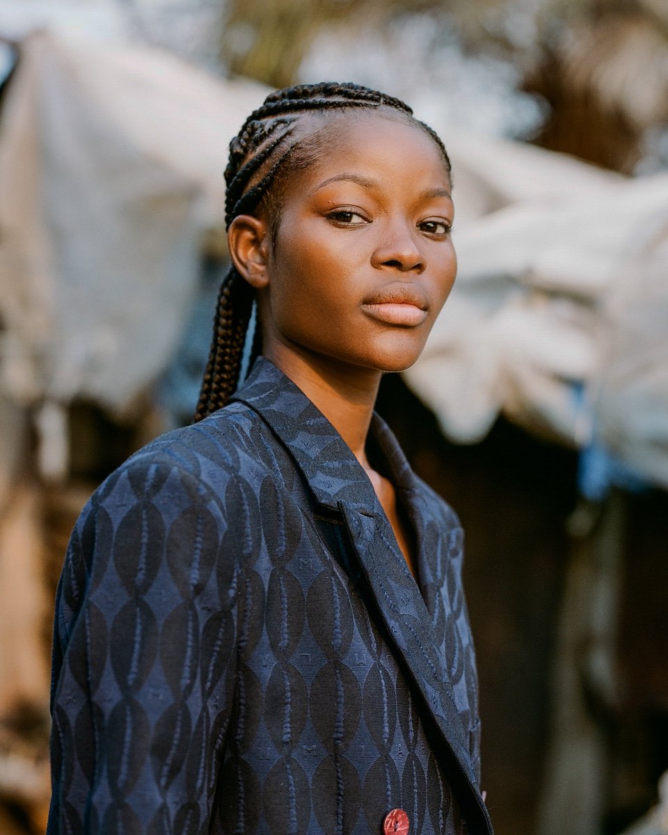 OfficialSamaKai's tweet photo. Labrum London SS24 Nomoli Odyssey 

📸 by Sama Kai

📍 York Village, Sierra Leone 🇸🇱 https://t.co/dplmhKqI35