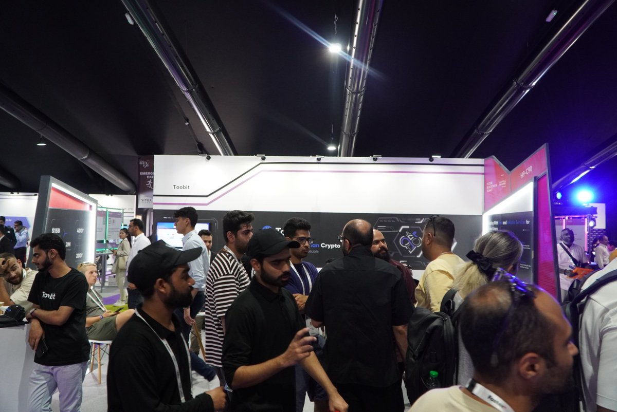 Toobit_official's tweet photo. π₯ Itβs the third day at the Future Blockchain Summit, and Toobit is still bringing the heat! π₯ Swing by booth H9-C90, complete simple tasks, and walk away with awesome rewards! π Letβs make today epic!
#ToobitLive #FBS2024 #Day3Excitement https://t.co/JukrGdKS53