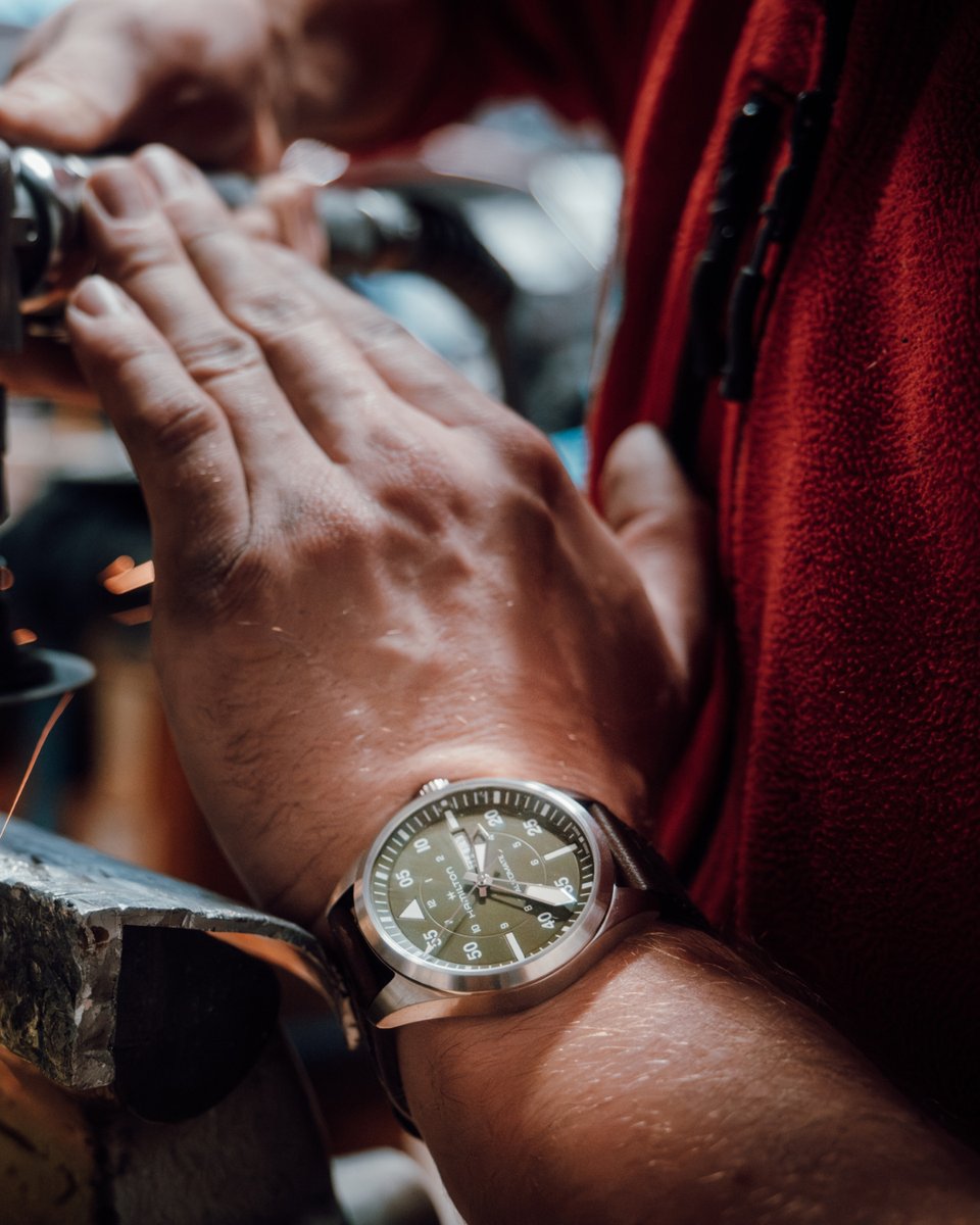 hamiltonwatch's tweet photo. Designed for aviation enthusiasts, the Khaki Aviation Pilot Day Date Auto prioritizes precision and serves as an aircraft technician’s greatest ally on the job: https://t.co/ecoeMQX508
#hamiltonwatch #alpineadventures #docuseries #aviation #adventure #outdoors
(Ref. H64635560) https://t.co/CnlChNNsIv