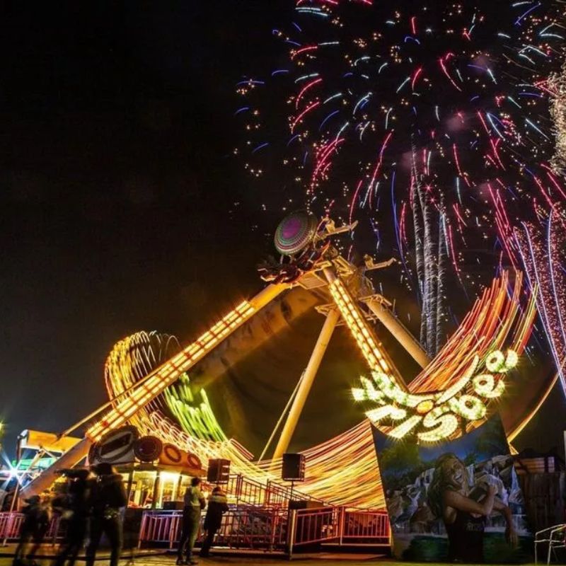 𝕸𝖊𝖝𝖎𝖈𝖆𝖓 𝕱𝖊𝖘𝖙𝖎𝖛𝖆𝖑 🌹💀🇲🇽

From the beats of Batala Drummers to a breathtaking Fireworks Display, it's going to be a fiesta like no other 🎇

Tickets from £15, under 90cm FREE. Price increases at mightnight! ⏰

👉 southportpleasureland.com