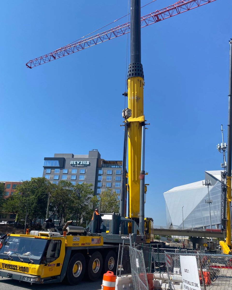 Maxim Crane Works tweet media