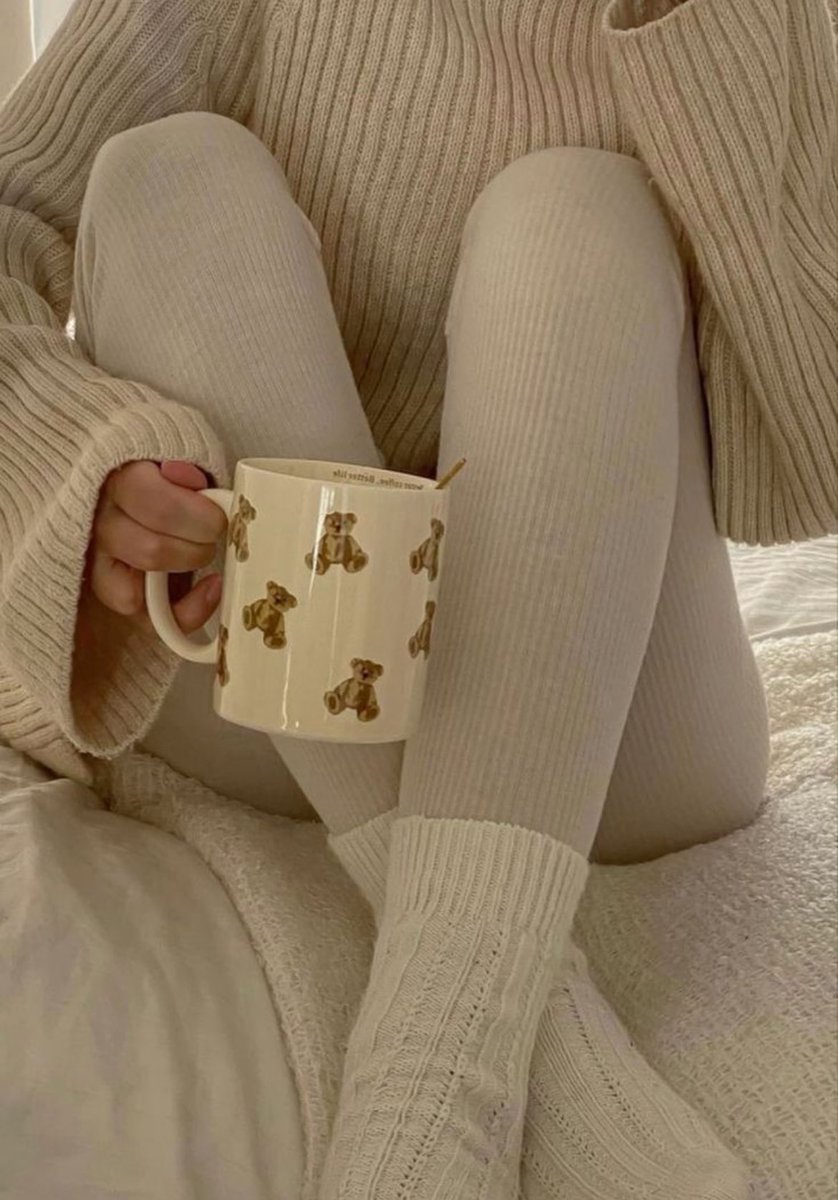 I’ve had a change of heart: daily mid-morning naps with a tasty drink (hot choco) by the crackling fire should be a universal basic human right for all women during the winter. ;)