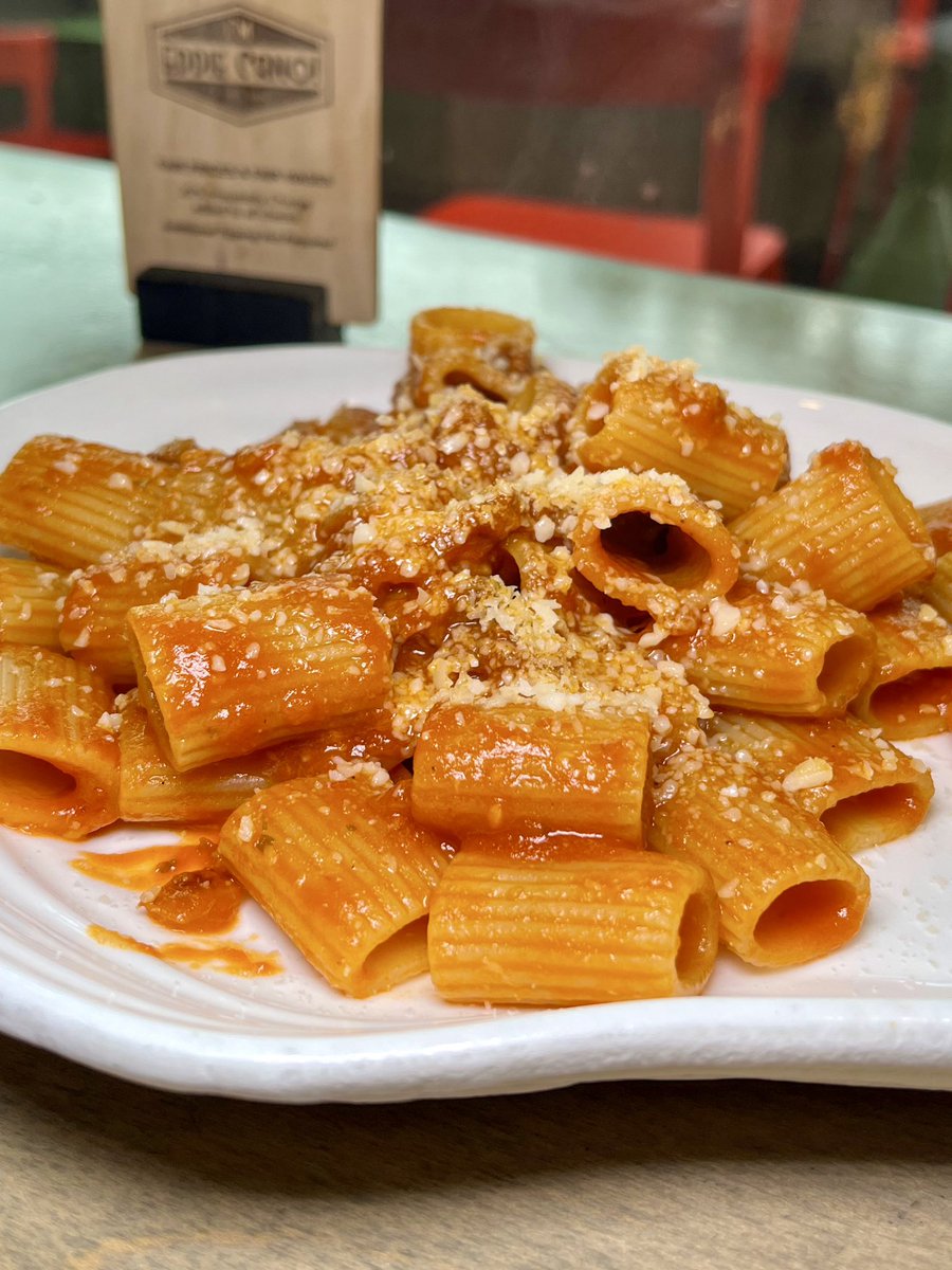 imeddiecano (@imeddiecano) on Twitter photo Onions or Garlic? Garlic and Onions? It's a passionate debate! #pasta #amatriciana #italianfood #ItalianAmerican #dcrestaurant <a href="/italianbardc/">ItalianBarDC</a> Onions or Garlic? Garlic and Onions? It's a passionate debate! #pasta #amatriciana #italianfood #ItalianAmerican #dcrestaurant <a href="/italianbardc/">ItalianBarDC</a>