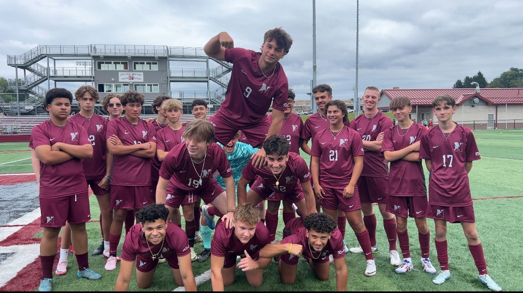 Newark Boys Varsity Soccer tweet media
