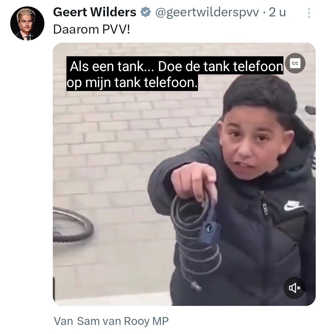 marcelbar8's tweet image. De peilingen vallen kennelijk wat tegen en dus voert Geert #Wilders intussen ook politiek over de rug van een kind. 
Hoe aanstootgevend de uitlatingen van dit jochie ook zijn, het blijft een kind. Je blijft met je tengels van kinderen af; ook bij het maken van je politieke punt.