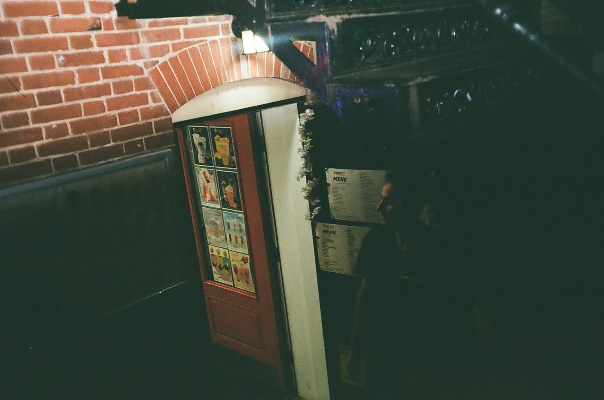 new song this friday, presave here🔒

distrokid.com/hyperfollow/st…