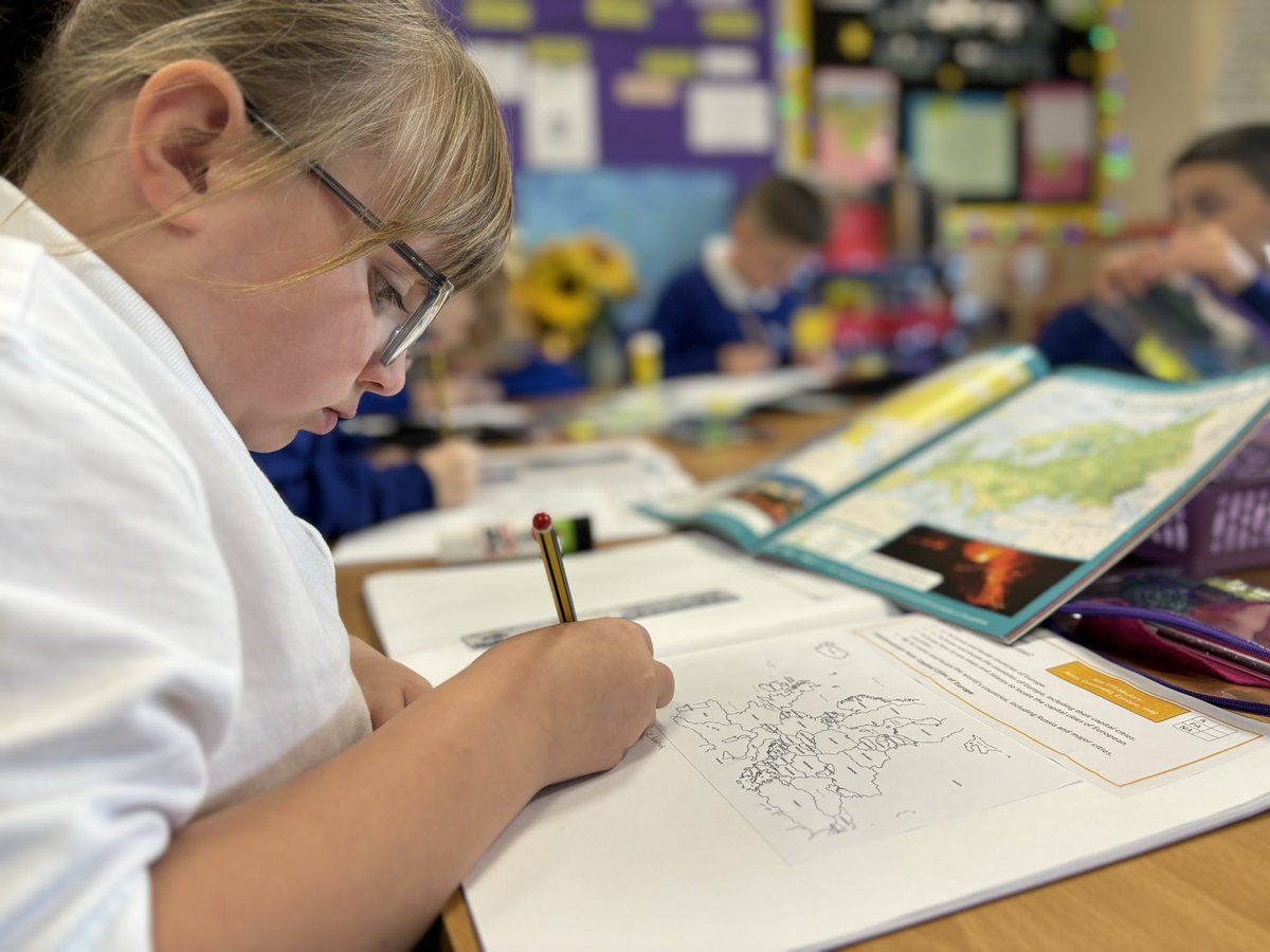 Class 5PB Macaulay Primary tweet media