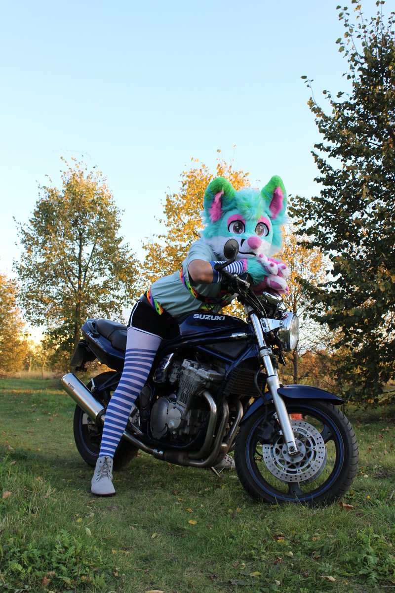 Kinky ✨️🌈 tweet media