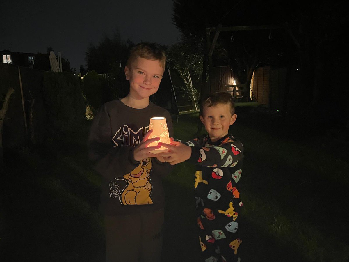 Ross Coniam tweet media