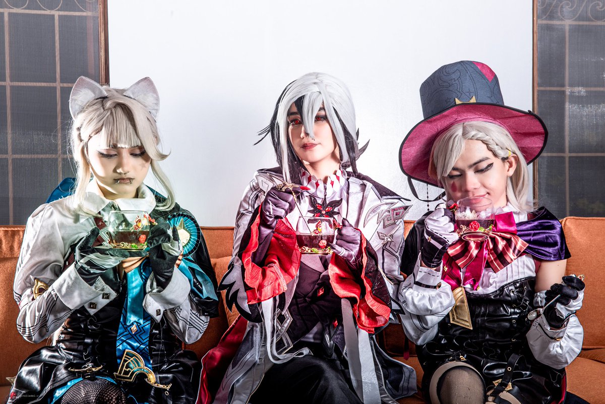 _Maisha_06's tweet photo. Had a birthday photoshoot a few months ago~ ehe

Photographer: @ ainsliedel.v

#FatuiharbingerCosplay #GenshinImpact #GenshinImpactcosplay https://t.co/eXr0jmR5dZ