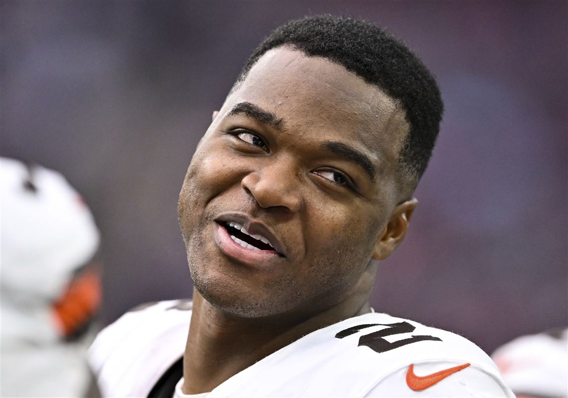 SirYacht_'s tweet image. Thank you to Amari Cooper for everything he's done for the Cleveland Browns. A true professional who was damn good at his position

Hope he crushes it in Buffalo. I am so bummed right now