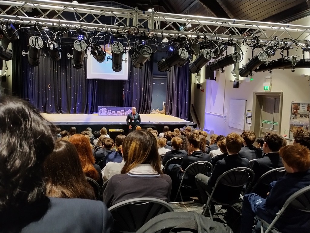 North Bridge House (@nbhschool) on Twitter photo We recently welcomed <a href="/paulhannaford/">Paul Hannaford BEM🥇</a> to Senior Canonbury for a powerful talk on drug and crime awareness. His personal story and prevention message left a lasting impact on our students. A huge thank you to Paul for delivering such an inspiring and educational session! We recently welcomed <a href="/paulhannaford/">Paul Hannaford BEM🥇</a> to Senior Canonbury for a powerful talk on drug and crime awareness. His personal story and prevention message left a lasting impact on our students. A huge thank you to Paul for delivering such an inspiring and educational session!