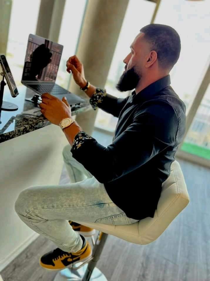 Life is good when you are living your dream join me let start making millions together