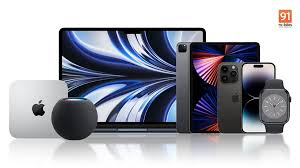 MrPatrickAnekwe's tweet image. Under Cook&apos;s leadership, Apple continued to innovate. The iPad, Apple Watch and AirPods joined the family. Services like Apple Music and Apple TV+ were launched. The apple wasn&apos;t just surviving; it began to thrive. #TechTransformation #TrailblazingTech #RevolutionInTech #Pioneer