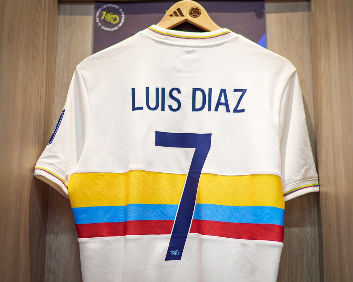 Nicocantor1's tweet image. TODAY, COLOMBIA 🇨🇴 will be playing with the CLEANEST kit in world football