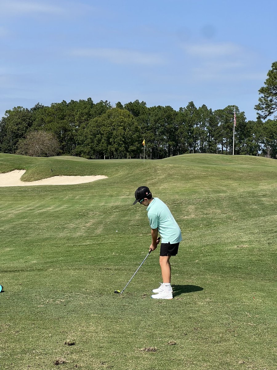 Teacher workday means the boys get to play ⛳️ <a href="/JakeJ_Heis18/">Jake Joiner-Heisler</a>