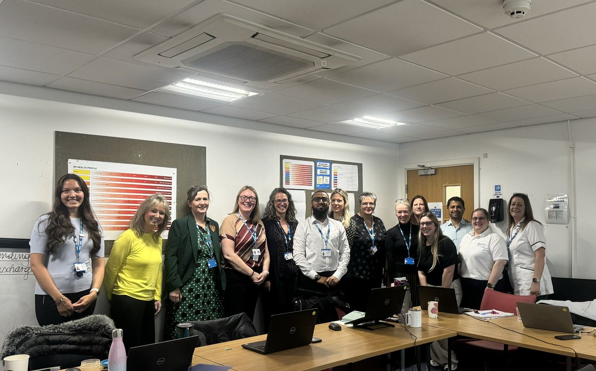 Just some of our #AHP celebrating Quality theme with special delivery chocolates <a href="/WeAreLSCFT/">Lancashire & South Cumbria NHS Foundation Trust</a> Central &amp; West Physical Health Services today including colleagues from <a href="/LSC_ICB_AHPs/">LSC_ICB_AHPWorkforceteam</a> #Podiatry #Pain #MECFS <a href="/tcdean1/">Tracey Dean</a> <a href="/SalWalker40/">Sallyann Walker</a> #AHPsDay2024 #ProudtobeanAHP 🩷❤️🧡💛💚🩶🖤💜💙🩵🤍🤎