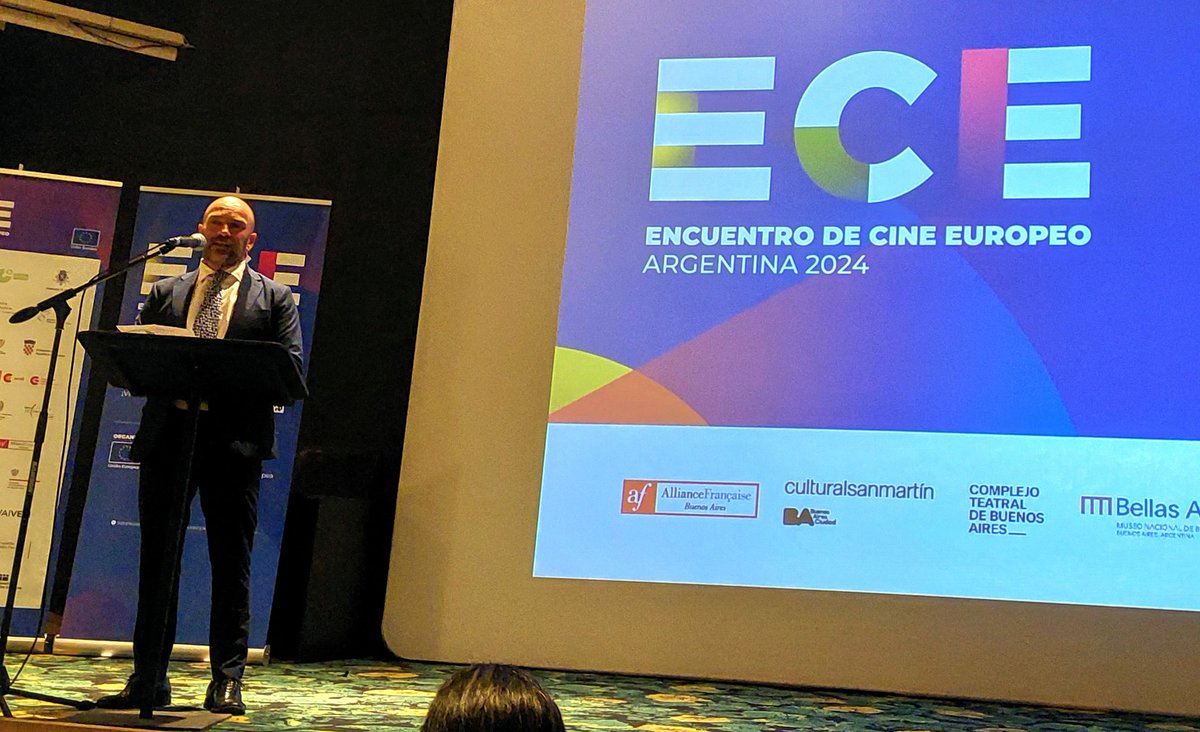 AndyGUADALUPE23's tweet photo. Felicidad de poder compartir la apertura 2024 del Encuentro de Cine Europeo, edición 22a., con queridos amigos.
@UEenARG 
@AmadorSanchezUE 
@FrancoiseS51624 
@IFArgentine 
@ggonzalezservat https://t.co/R5NsML7FKZ