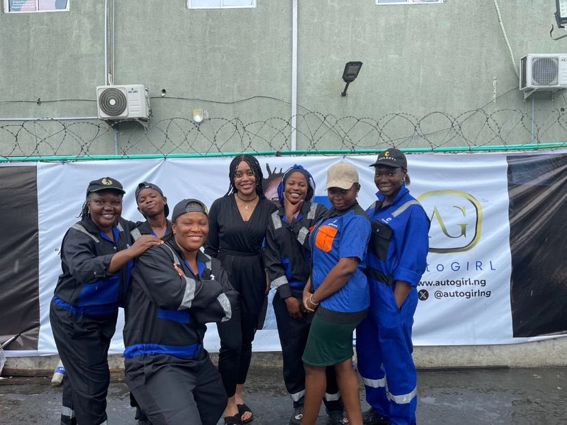 Balancee_app's tweet image. We’re proud to sponsor @autogirlng in their mission to empower women as future automotive techs!

Through this partnership, 60 women will receive training in driving, mechanics, and vehicle marketing, giving them a chance to start their careers.

#AutoGirl #WomenEmpowerment