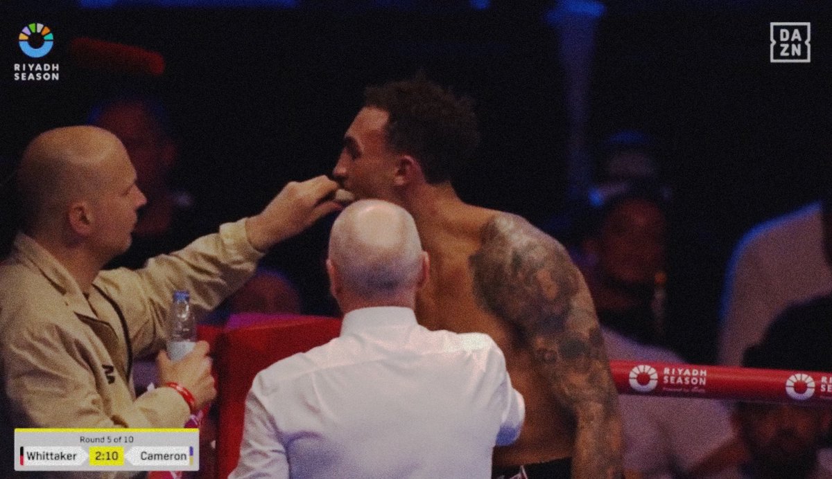 ⒶⓁⒺⓍ🅛🅔ⒷⓄⓍⒺ tweet media