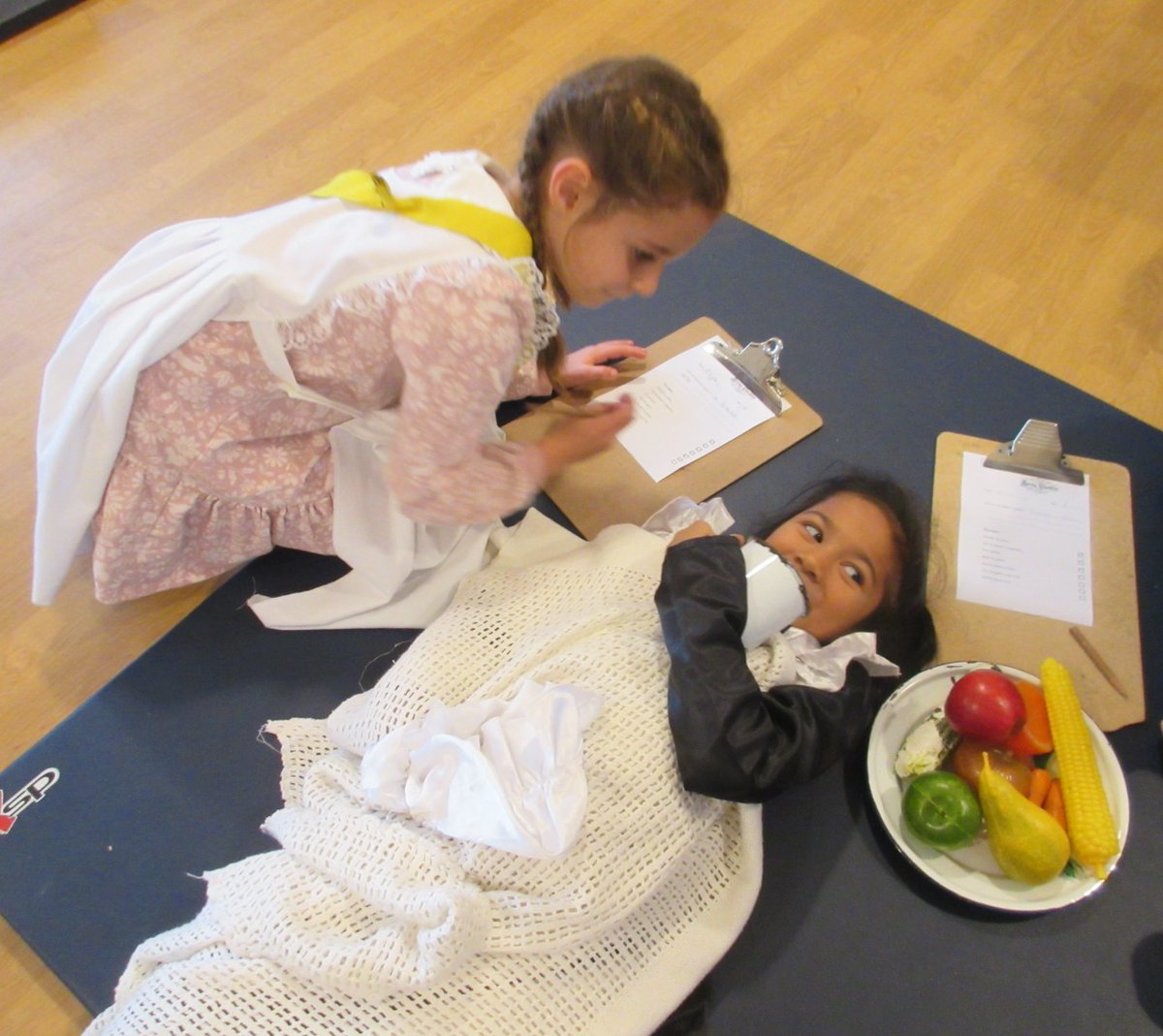 chigwellschool's tweet photo. History Off The Page delivered a fabulous workshop for our Year 2s yesterday that allowed them to experience life as Florence Nightingale 👩⚕️
#ChigwellSchool #ChigwellPrePrep #PrePrep #History #FlorenceNightingale #KeyStage1 https://t.co/p2Gh5cL0Uy