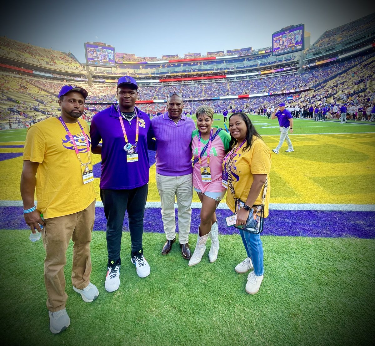 Jackie-OnAir tweet media