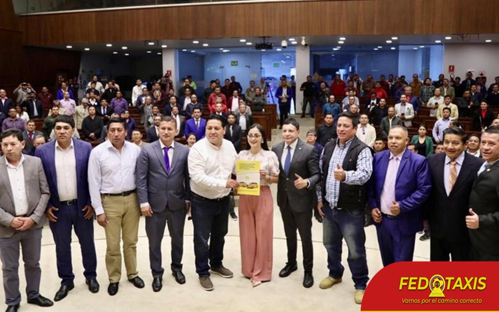 FEDOTAXIS's tweet photo. Fuimos  recibidos por la presidenta de la Asamblea Nacional, Ing. Viviana Veloz, solicitamos su intervención para acelerar el informe para  primer debate del pleno de la Asamblea Nacional que, debe presentar la  Comisión de Justicia, sobre la sentencia de la Corte Constitucional https://t.co/LVxvk1j1pM