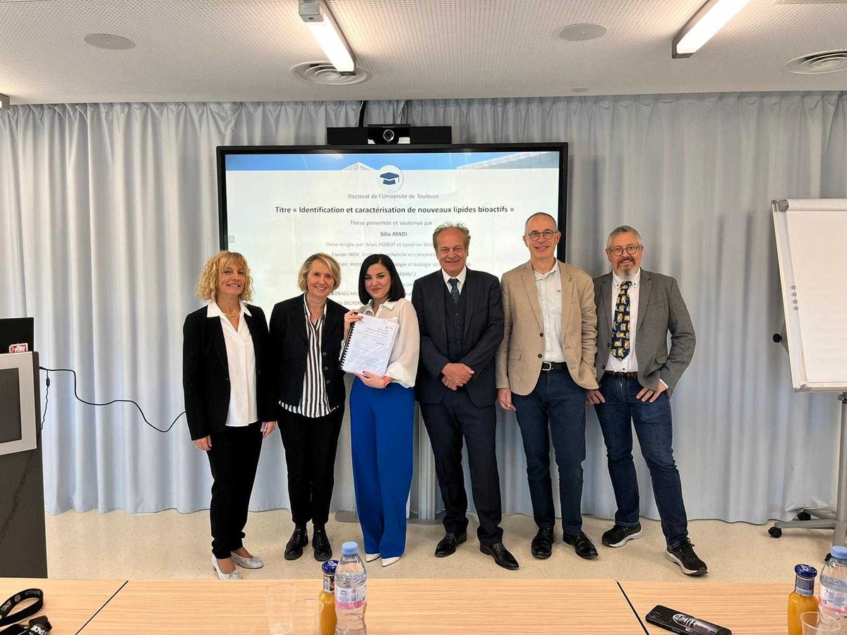 C'est avec fierté que je  vous annonce que Silia Ayadi est maintenant Docteure de l'Université Paul Sabatier. Elle a brillamment défendu sa thèse le vendredi 11 octobre 2024. du très haut niveau! félicitations Silia! <a href="/crctoncopole/">CRCT-Oncopole</a> <a href="/AgenceRecherche/">ANR - Agence nationale de la recherche</a> <a href="/ReseauNACRe/">Réseau NACRe</a> <a href="/Inserm/">Inserm</a>