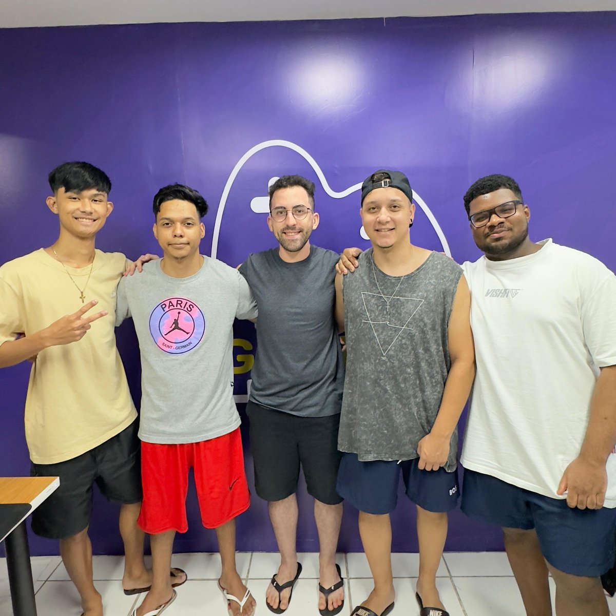 PROCURAMOS ORGANIZAÇÃO para nossa LINEUP de CS2! <a href="/BNC_gg/">Bad News Chickens</a>
 
Resultados recentes:
1° 🏆 ESEA Open Season 50
1° 🏆 ACER PREDATOR LEAGUE (100 times)
1° 🏆 SÉRIE A GC SET/24
1° 🏆 SÉRIE A GC AGO/24
1° 🏆 SÉRIE B GC JUL/24
1° 🏆 Liga Aberta GC JUN/24

RTs <3
(1/2)