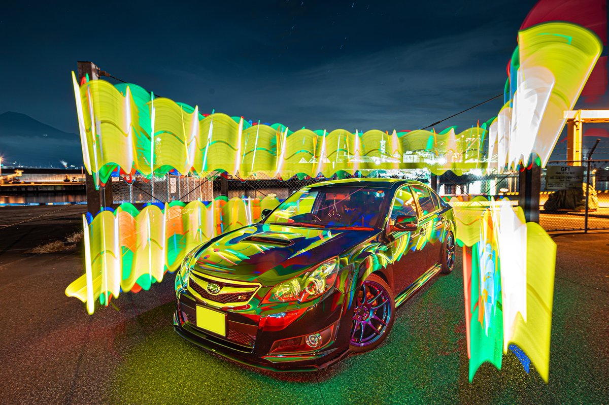 オーロラ

#なべびあふぉと
#NikonZ6 #Z6
#ファインダー越しの私の世界
#写真好きな人と繋がりたい
#キリトリセカイ
#ライティング
#セロハン紙
#LEDバー
#SIGMA20mmF18EXDGASPHERICAL