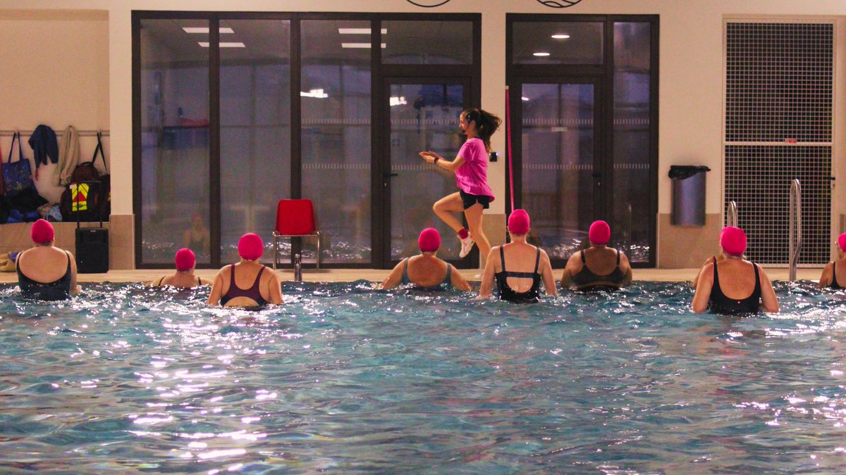 Vos vacances au complexe aqualudique :
👉Aqua’Octobre rose : mercredi 23 octobre, 19h.
Une séance d’aquagym au profit de la <a href="/laliguecancer/">La Ligue contre le cancer</a>  
👉Aqu’halloween des enfants : mardi 1er novembre, de 9h à 12h.
Un parcours ludique pour toute la famille. 
ℹ piscine.cenon.fr