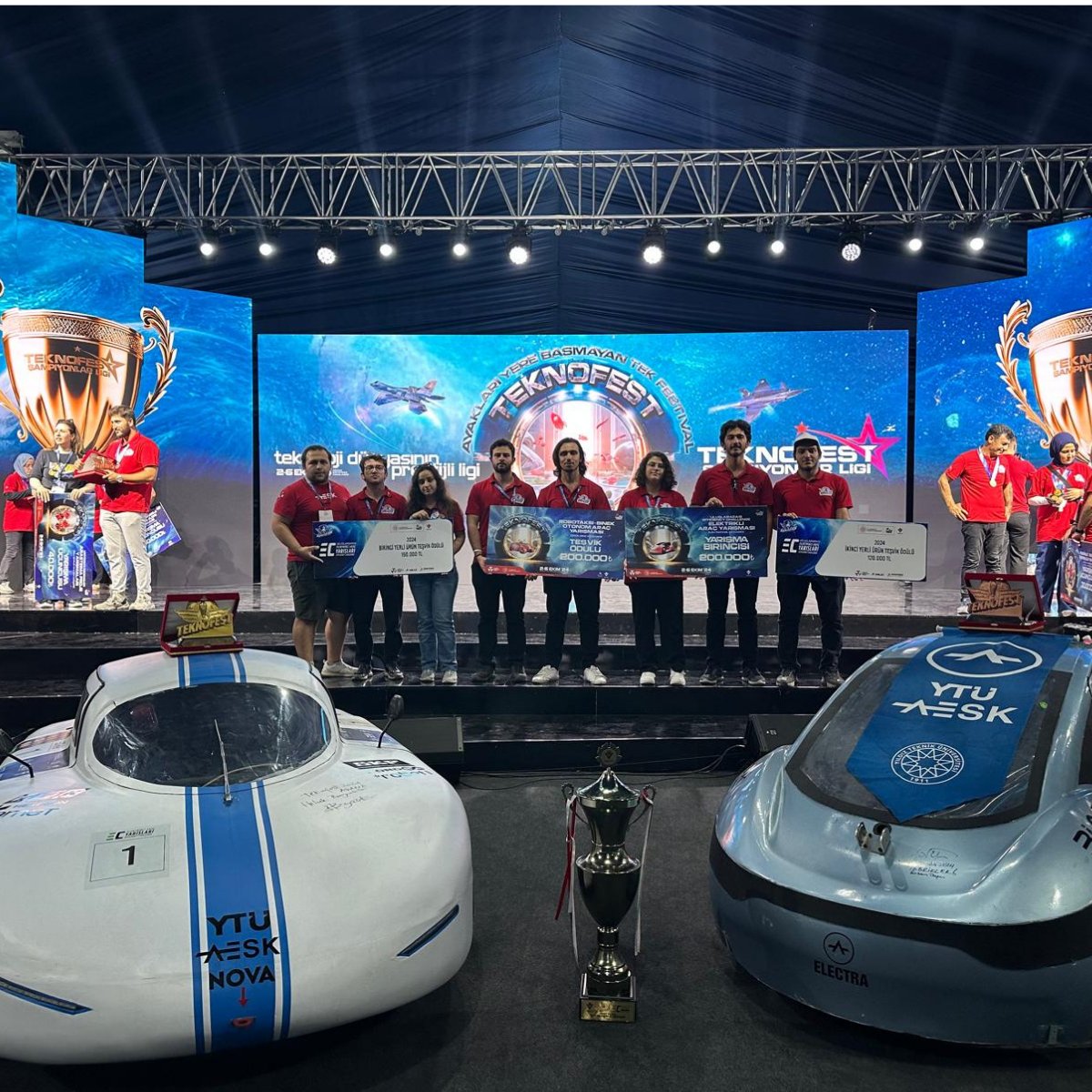 👏In the Robotaxi-Passenger Autonomous Vehicle competition, we’re especially excited to recognize <a href="/YtuAESK/">YTU AESK</a> , who secured 1st place, and <a href="/dpuduscart22/">dpuduscart</a> , who took 2nd place in the Original Vehicle category. We're proud to be the sponsor of these top-performing teams! 🚗🏆
