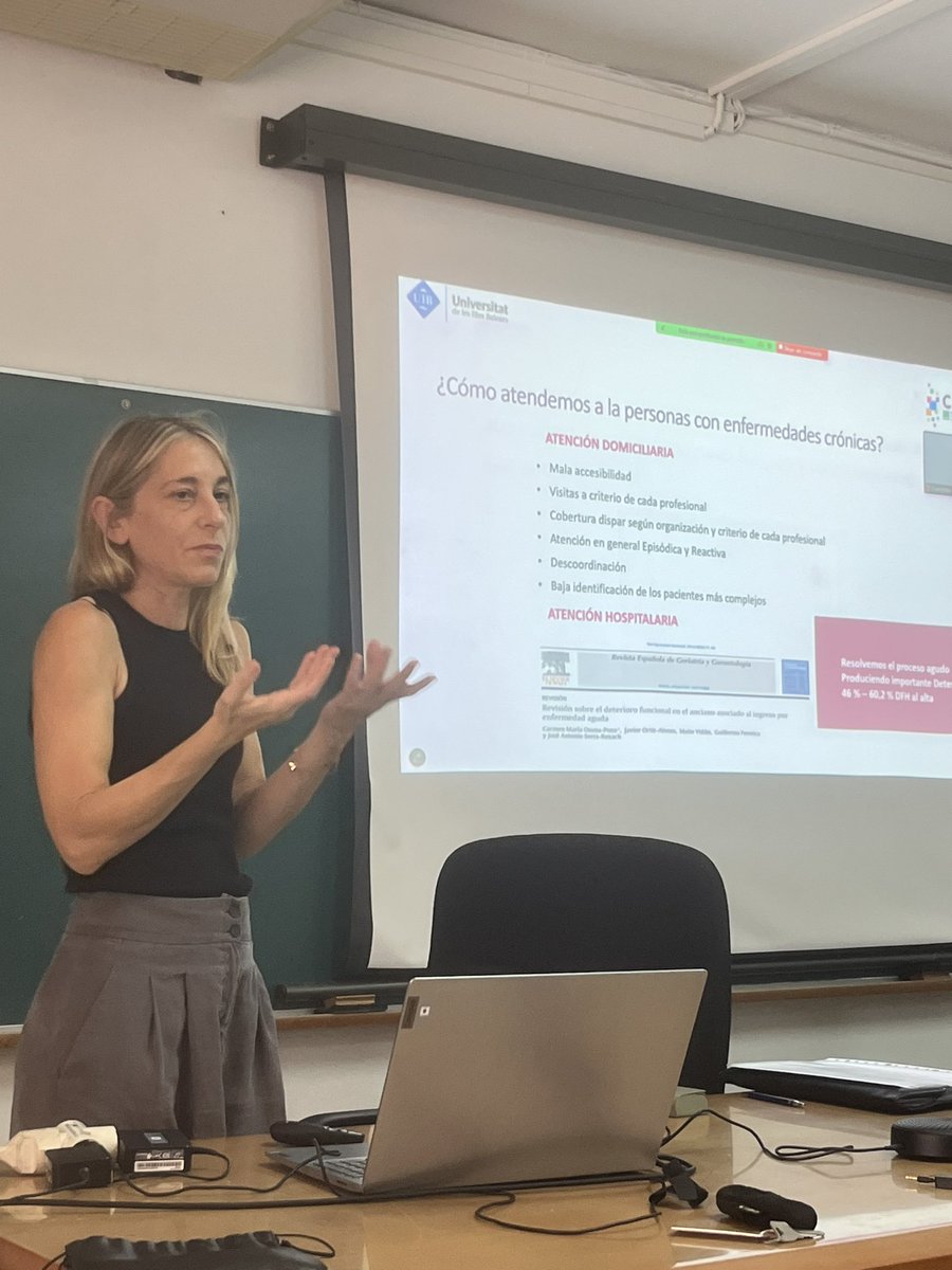 PauNuria's tweet photo. Máster Direcció i Lideratge en Serveis de Salut en@UIBuniversitat con @FUEIB y @cidefib. En el módulo de hoy @eserratusell nos cuenta la estrategia de cronicidad del Servei de Salut IB: atención centrada en la persona como
Palanca de cambio @Susanajmib colabora con la visión PED https://t.co/Jhj3HZrArw