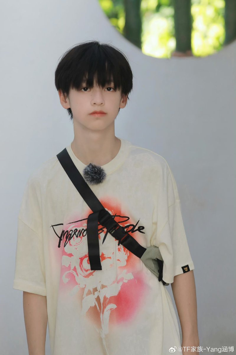 YangHanbo_TH's tweet photo. 2024.09.22 #杨涵博 | Weibo update！🍔 

 ในวันที่อากาศร้อนๆ ทำงานในครัวที่อับชื้น ไม่มีแอร์ด้วยสุดท้ายได้ด���่มน้ำที่ตัวเองทำเอง ก็รู้สึกสดชื่นเป็นพิเศษ (แปลต่อในภาพ) (2)

🔗：https://t.co/0NLXtKAVNm

#YangHanbo #หยางหานป๋อ #TFFamily https://t.co/zSy0zoFJdx