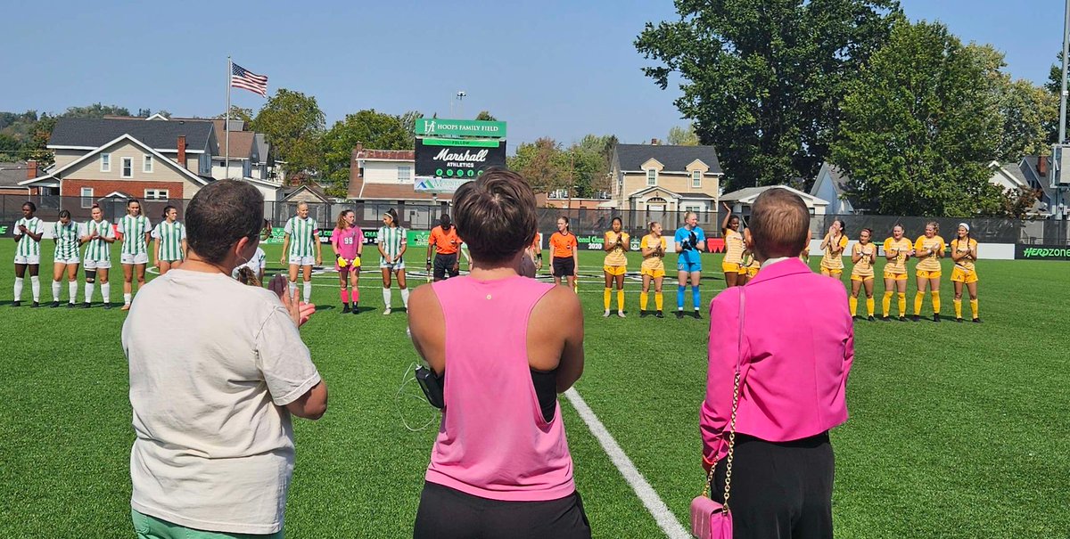 EdwardsCancer's tweet photo. ICYMI: It was a special day at the @HerdWSoccer game, where #cancersurvivors Missy, Jodi &amp; Tia joined the players, walking hand in hand onto the pitch before the game began. Their strength and resilience serve as a powerful reminder of the importance of #BreastCancerAwareness. https://t.co/RCy6LnMIkz
