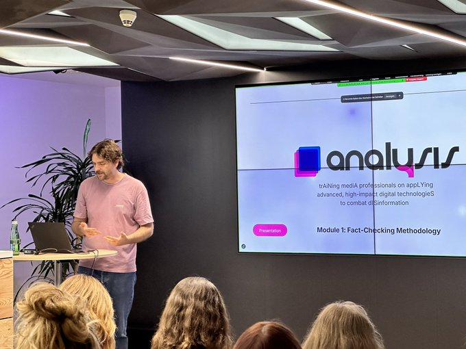Analysis Erasmus+ Project (@analysis_eu) on Twitter photo 🚀Official kick off of our fact-checking academy at the 🇦🇹campus! 🙌Organized by <a href="/APA_Faktencheck/">APA Faktencheck</a> &
<a href="/IPKW_univie/">IPKW – Department of Communication, UNIVIE</a>, with @SebSherrah leading a packed room through Module 1 (The fact-checking methodology).
🔍💡Ready to take on misinformation? 💪
Learn more: analysis.media.uoa.gr 🚀Official kick off of our fact-checking academy at the 🇦🇹campus! 🙌Organized by <a href="/APA_Faktencheck/">APA Faktencheck</a> &
<a href="/IPKW_univie/">IPKW – Department of Communication, UNIVIE</a>, with @SebSherrah leading a packed room through Module 1 (The fact-checking methodology).
🔍💡Ready to take on misinformation? 💪
Learn more: analysis.media.uoa.gr