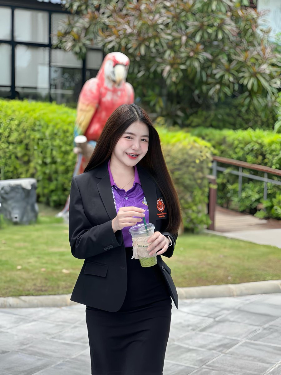 Bow_Saki028's tweet photo. ตั้งใจสอบ เหมือนตั้งใจรักอะแหละ 📷📷📷#โสด #ข้าราชการ #ครูโสด https://t.co/9MYE7Kfnyz
