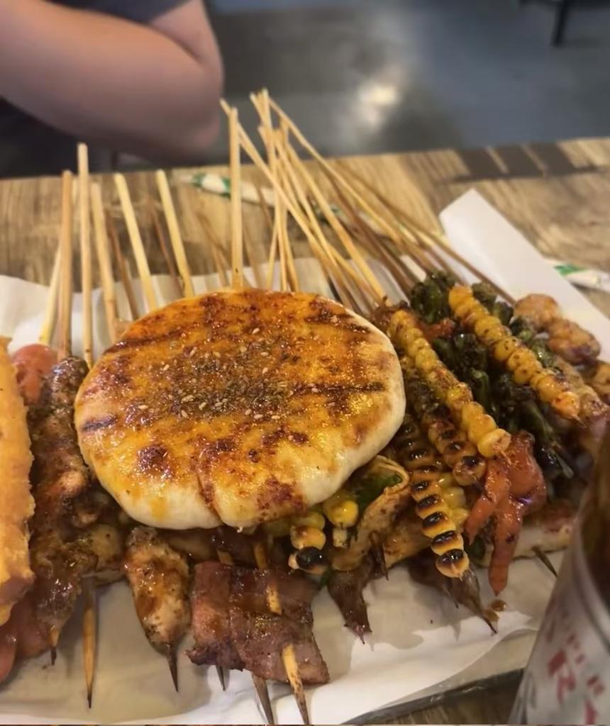 chengzang1027's tweet photo. 又到了吃宵夜的时间😀 #美食  #互粉  #互赞  #互fo互赞 #互关互粉 https://t.co/I0LNbdiohN