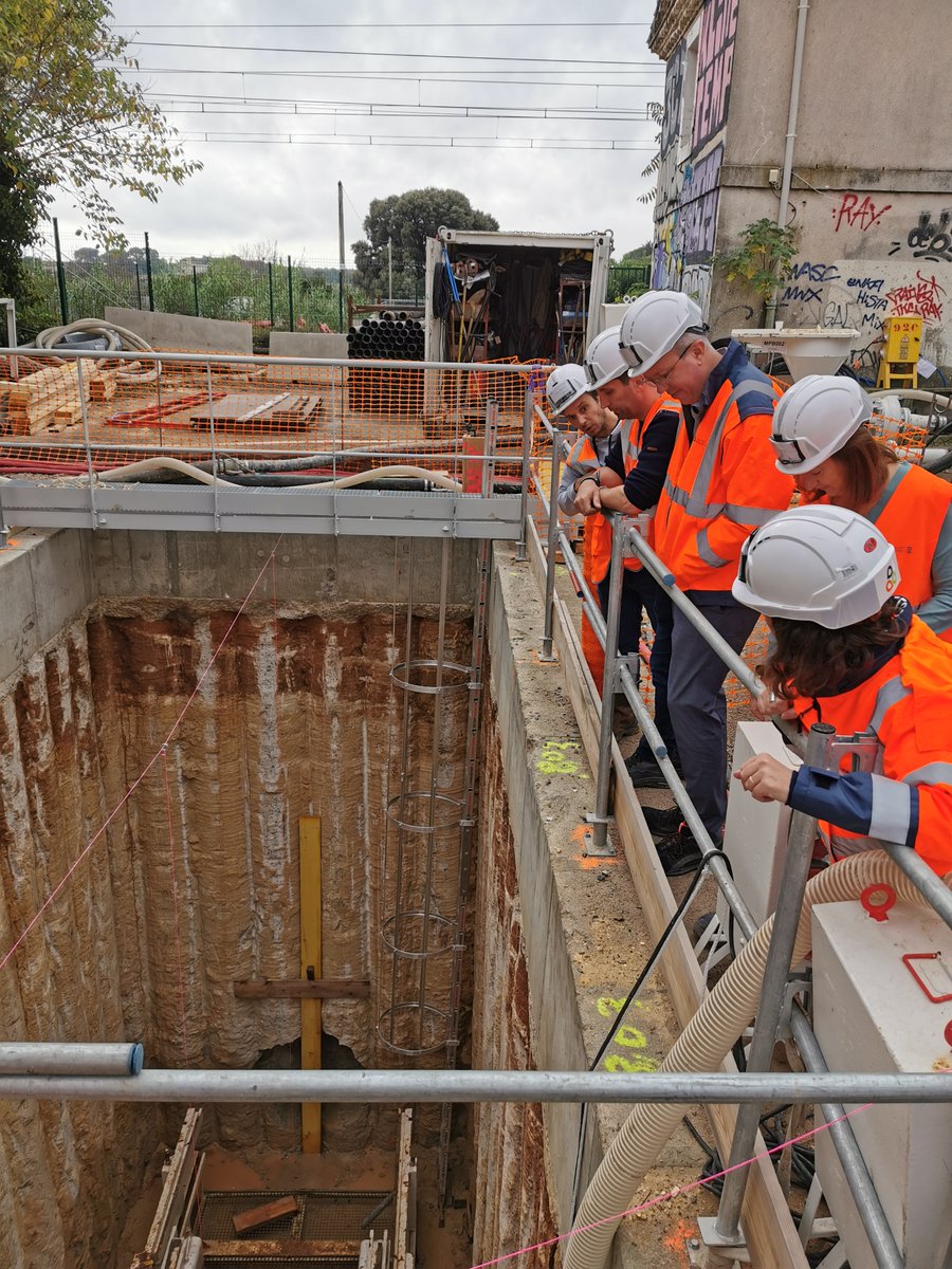 RegiedeseauxM3M's tweet image. #Baptême du #microtunnelier sous  voie #SNCF pour le renforcement de l&apos;alimentation en eau potable des communes de Jacou, Le Crès et Vendargues.