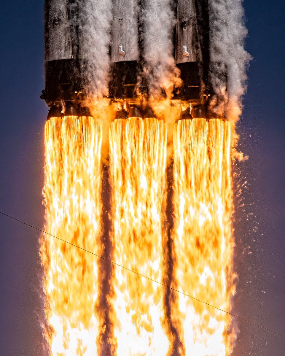 Alex G Perez tweet media