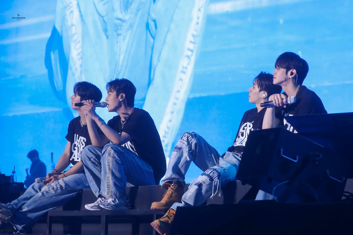 shootingstar_DW's tweet photo. 15번째 생일을 함께 할 수 있어서 행복해❣️
사랑해 하이라이트❤️‍🔥

#우리가_처음만난_비스트_15th
#끝나지않을_하이라이트_15th
#HIGHLIGHT_15TH_ANNIVERSARY https://t.co/f5ouFrntxa
