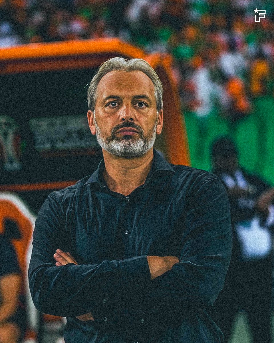 footmercato's tweet photo. Sur ses 7 derniers matchs, la RD Congo 𝗻’𝗮 𝗲𝗻𝗰𝗮𝗶𝘀𝘀𝗲́ 𝗾𝘂’𝘂𝗻 𝘀𝗲𝘂𝗹 𝗯𝘂𝘁 !🤯🇨🇩

To lingi bino Sébastien Desabre 💙 https://t.co/owAADg2NcN