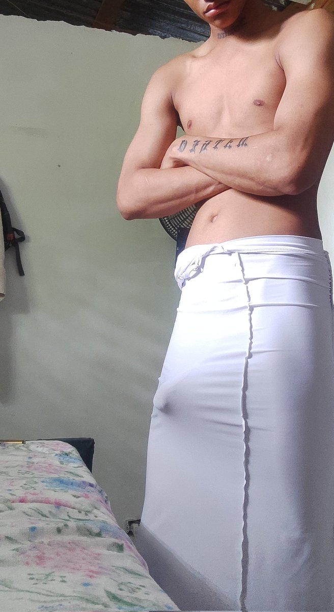 tiktok.com/@soy___sexi?_t…