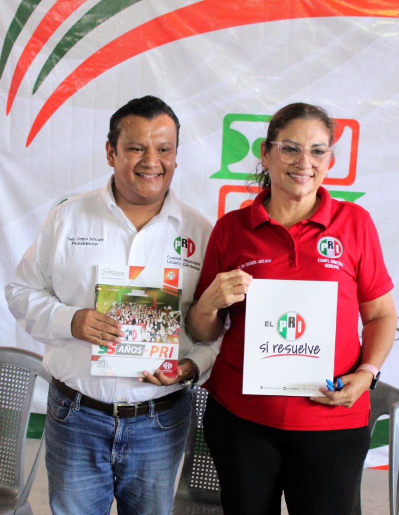 El fin de semana cerramos las #TertuliasReyesHeroles 2024 con la visita al Comité Municipal de Lázaro Cárdenas, desde donde se ha venido trabajando fuerte y en unidad en torno a la siguiente etapa de nuestro partido. 

<a href="/OmarGarciaL_/">Omar García</a>  <a href="/IRHnacional/">Instituto Reyes Heroles</a> 🟢⚪️🔴 

#Revolucionarios